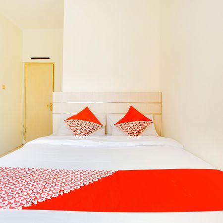 Reddoorz @ Hotel Arimbi Dewi Sartika Baru Bandung Dış mekan fotoğraf